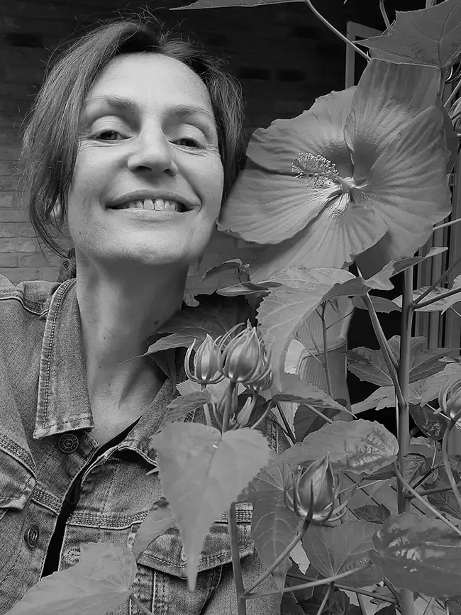 Vedic art teacher Audrey Lauwers